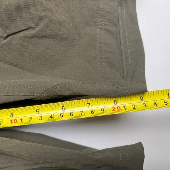 MIER Shorts Women's Size 12 Gray Nylon Stretch Cargo Lightweight Hiking Outdoor - Picture 3 of 7